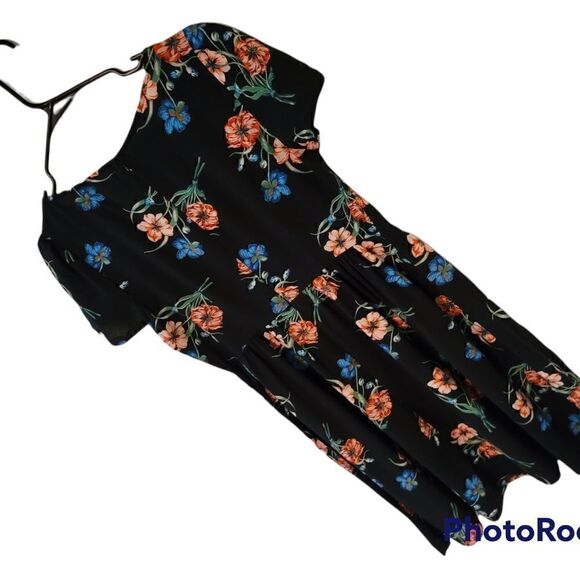 Old Navy Floral Mini Baby Doll Dress - Picture 8 of 14